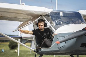 flight in boy